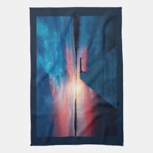 穏やかな湖に沈む美しい夕日 キッチンタオル (縦)