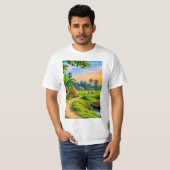 穏やかな田舎の村の風景 Tシャツ (正面フル)