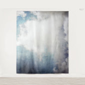 穏やかな白い雲と青い空のグランジ タペストリー (正面)