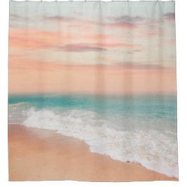 穏やかな砂のビーチ風景 シャワーカーテン
