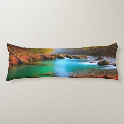 穏やかな秋の川景色 ボディピロー (正面)