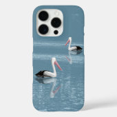 穏やかな青い水の上でパドリングするペリカンカップル Case-Mate iPhoneケース (裏面)