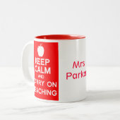 穏やか保ち、ギフトのマグを教えることを続けていって下さい ツートーンマグカップ (正面左)