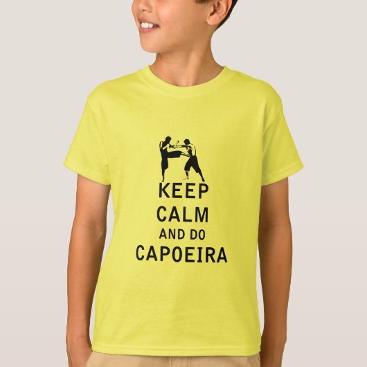穏やか保ち、Capoeiraをして下さい Tシャツ (正面)