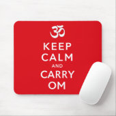 穏やか保ち、OmのKeep Calm and Carry Onを運んで下さい マウスパッド (マウス)