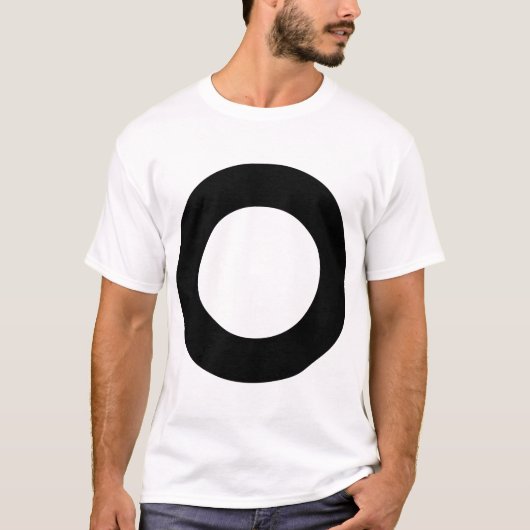 穴付き円 Tシャツ (正面)