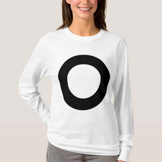 穴付き円 Tシャツ (正面)