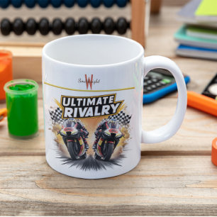 究極のライバル意識: MotoGPクラッシュ ジャンボコーヒーマグカップ