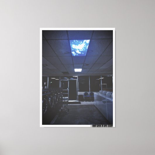 空が下がっている キャンバスプリント (正面)