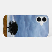 空き地の木 iPhone 16ケース (裏面横)