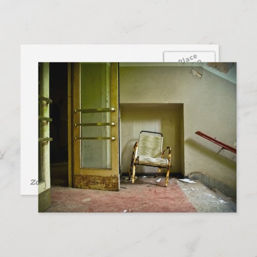 空き建物はがき付き放棄された椅子 ポストカード (正面/裏面)
