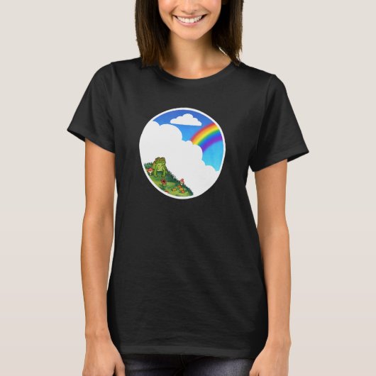 空と虹の草深い丘の上で不機嫌なヒキガエル Tシャツ (正面)