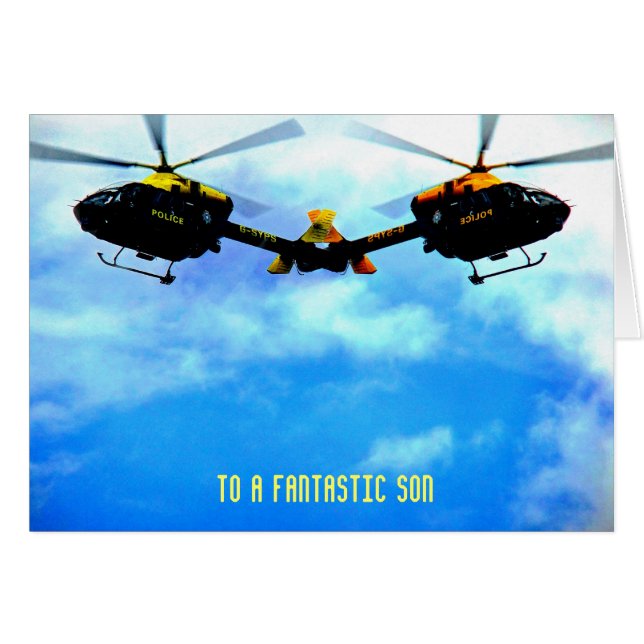 空に対する警察のヘリコプター (正面横)