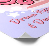 空に浮かぶピンクの赤ちゃんタコの名前テキストを追加 ポスター (角)