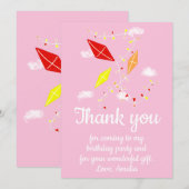 空に飛ぶピンクの女の子の誕生日 サンキューカード (正面/裏面)