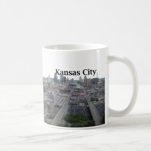 空のカンザスシティとのカンザスシティのスカイライン コーヒーマグカップ (右)