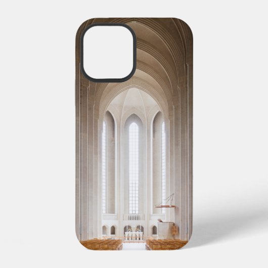 空の大聖堂の内部 iPhoneケース (裏面)
