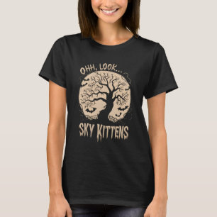 空の子猫を見てね ハロウィン おもしろいコウモリ好き Tシャツ