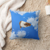 空の枕にモルモット クッション (ブランケット)