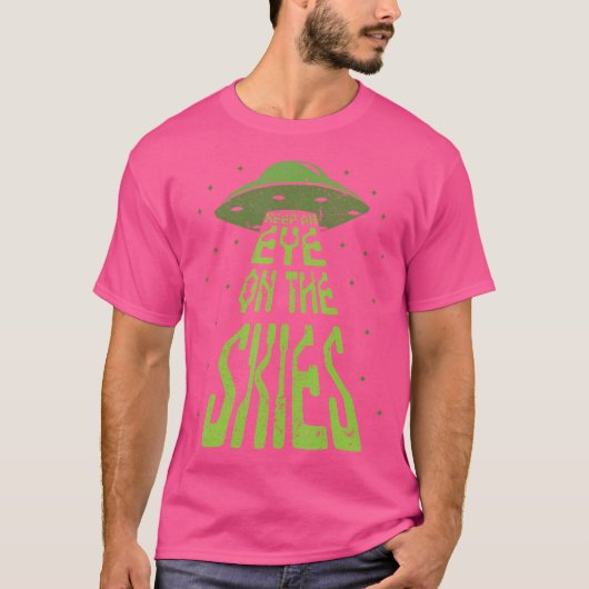 空の監視 UFO 宇宙船 エイリアン Tシャツ (正面)