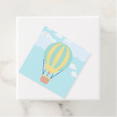 空の緑と黄色の熱気球 フェイバータグ (インサイチュ)