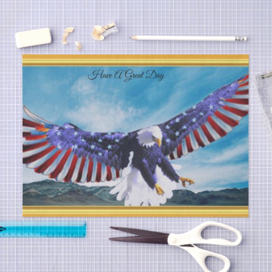 空の金ゴールドホイルの米国旗のワシの飛行 薄葉紙 (クラフト)