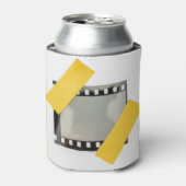 空の35mmフィルムフレーム、黄色のストリップ。 缶クーラー (缶正面)