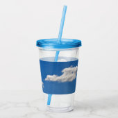 空は青、白い雲が通り過ぎている アクリルタンブラー (裏面)