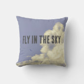 空を飛ぶ クッション (正面)