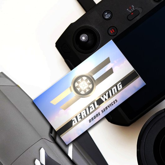 空力の丸い金ゴールド金属と空 名刺