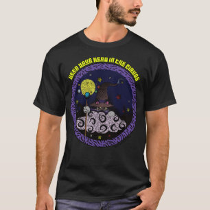 空想に浸ろう 雲の上のカルカット魔術猫 Tシャツ