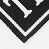 空手おもしろいGi Blacを着たキャットブリティッシュショートヘア フリースブランケット (角)