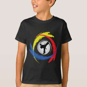 空手の三色の紋章 Tシャツ