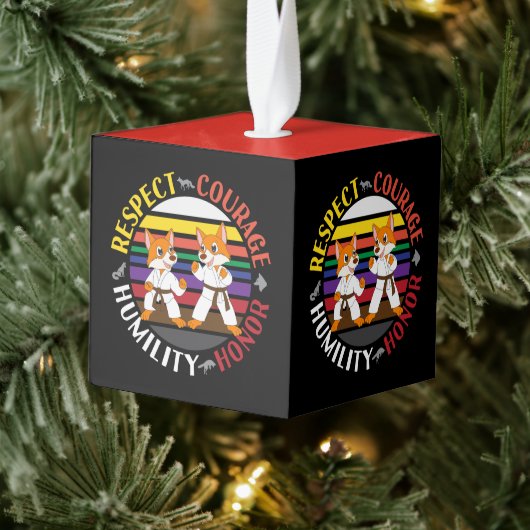 空手の価値観 – かわいいスパーリングキツネシルエット キューブオーナメント (ツリー)