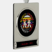 空手の価値観 – かわいいスパーリングキツネシルエット シルバープレートバナーオーナメント (右)