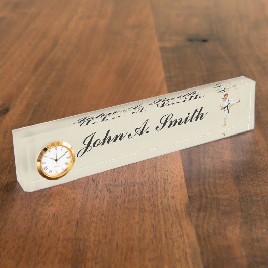 空手の蹴る黒帯のカスタマイズ可能な名前 デスクネームプレート (側面)