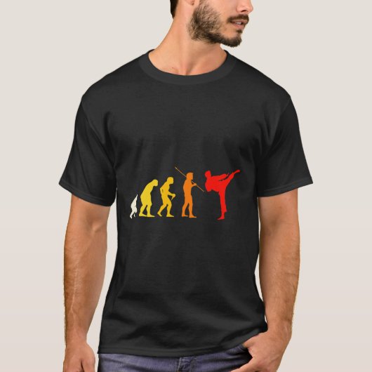空手の進化 カンフー 松涛館 ギフト 武道 Tシャツ (正面)
