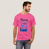 空手を知っている老人の力を侮るなM Tシャツ (正面フル)