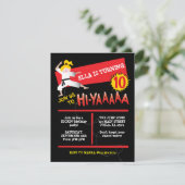 空手ガールキックレッドバースデーパーティーの招待 招待状 (スタンド正面)