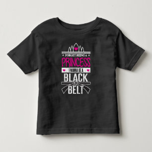 空手ガールズ忘れプリンセスベブラックベルト トドラーTシャツ