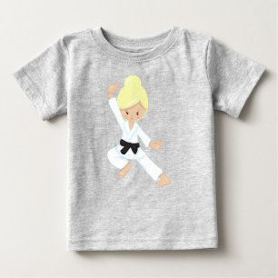 空手ガール，かわいい女の子，ブラックベルト，ブロンド髪 ベビーTシャツ