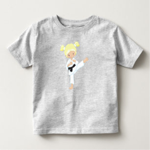 空手ガール、かわいい女の子、金髪、黒ベルト トドラーTシャツ