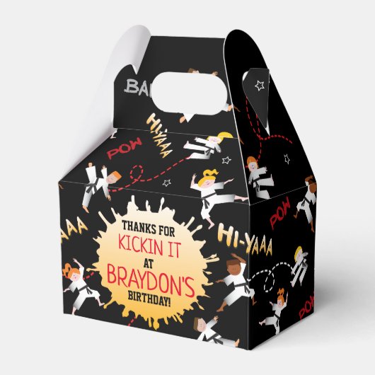 空手キッズチルドレンズバースデーパーティーお気に入りギフトボックス フェイバーボックス (正面サイド)