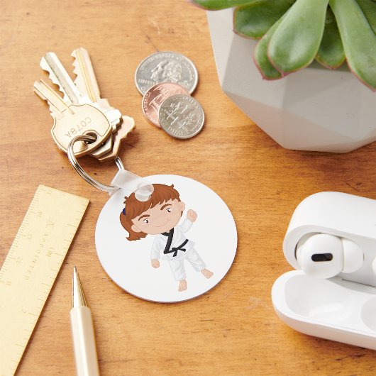 空手キーチェーンをやっている女の子 キーホルダー