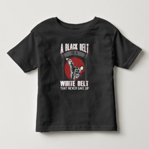 空手テコンドーブラックベルト武術アーツファイター トドラーTシャツ
