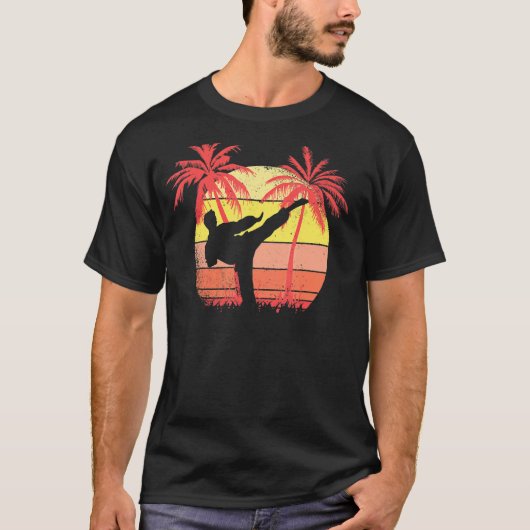 空手ハイキック夏サンセット80s手のひら tシャツ (正面)