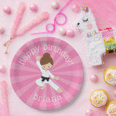空手バースデーパーティーガールピンク ペーパープレート (パーティー)
