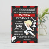 空手パーティー　ブロンドヘアボーイ　子供の誕生日パーティー 招待状 (スタンド正面)