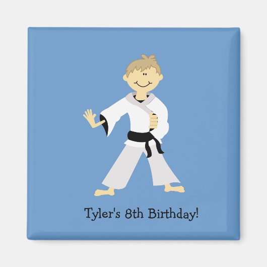 空手ボーブラックベルト誕生日ビーフマグネット マグネット (正面)