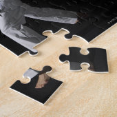 空手マスターの実演、スタジオ撮影 ジグソーパズル (側面)